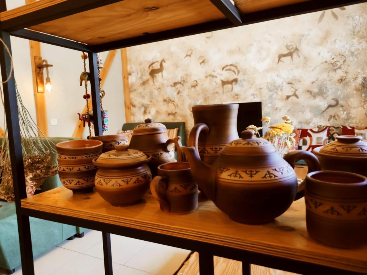 Silkroad Guesthouse Бішкек Екстер'єр фото